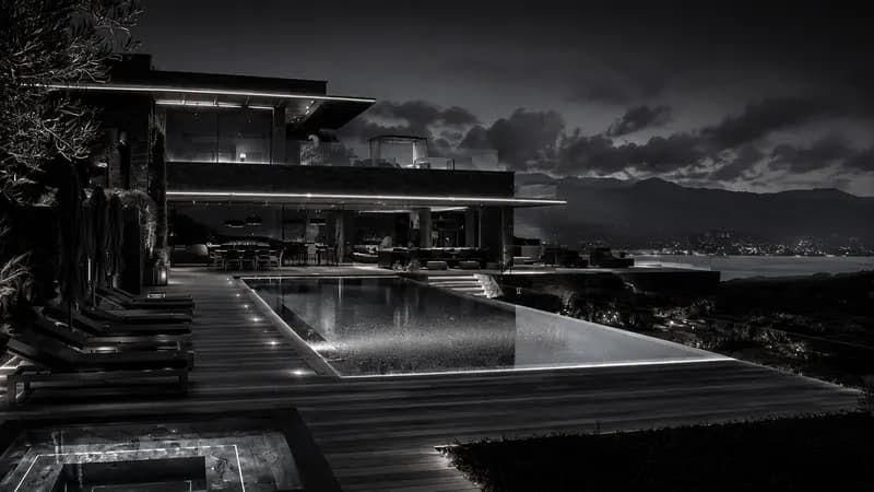 La villa de la Buildrs House en Corse